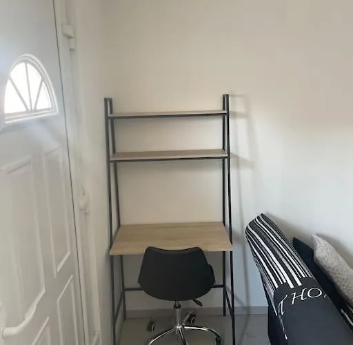 Charmant Appartement Avec Parking Privee